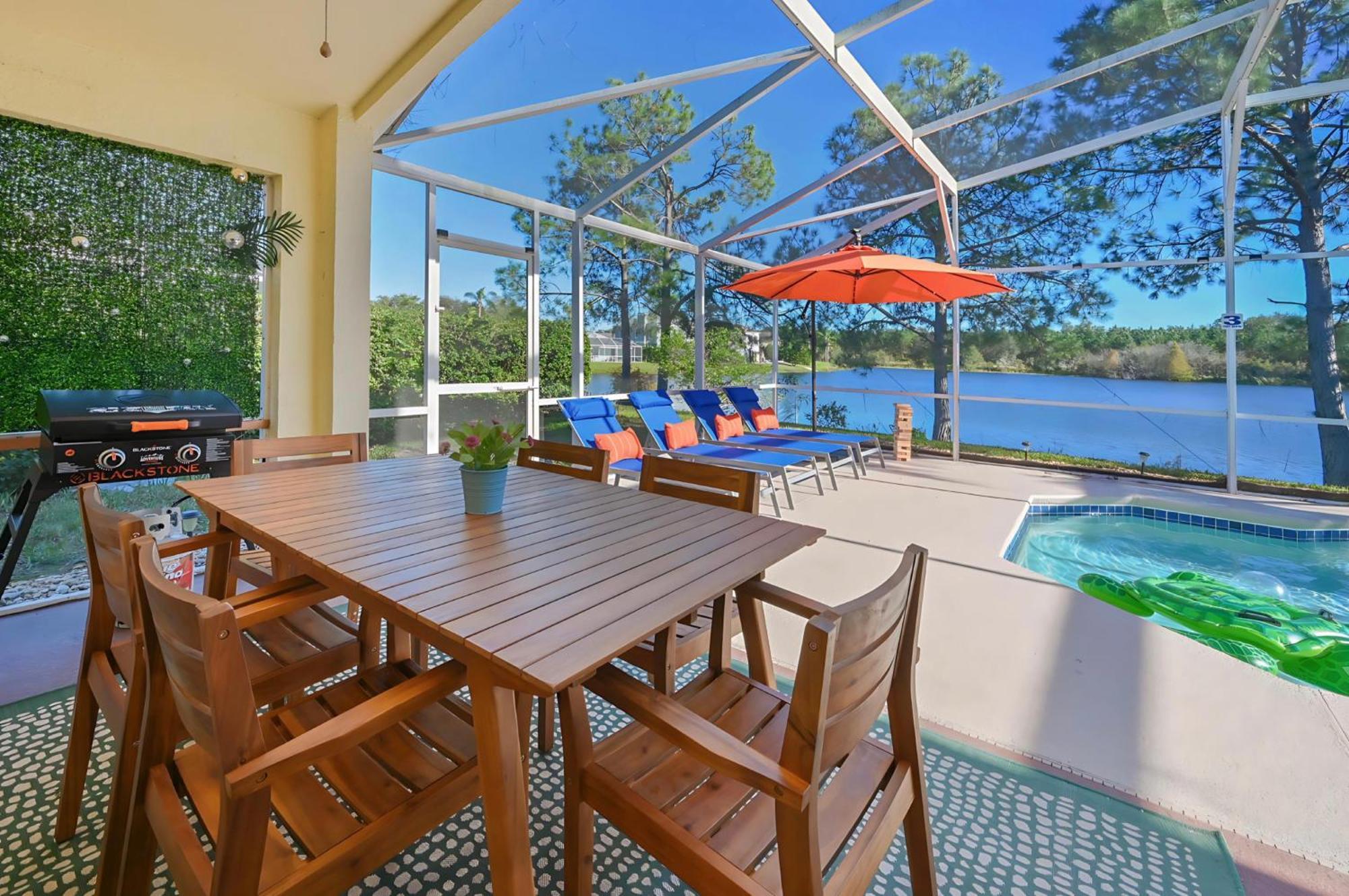 Disney World Getaway: 4 Bedroom - Sunroof - Bbq Bliss ออร์ลันโด ภายนอก รูปภาพ